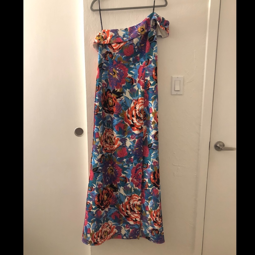 Black Halo One Shoulder Floral Gown - 10